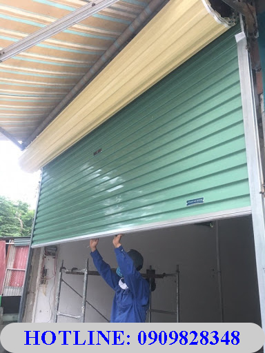 Báo giá các dịch vụ cửa cuốn quận 11 chi tiết, cạnh tranh 2025 